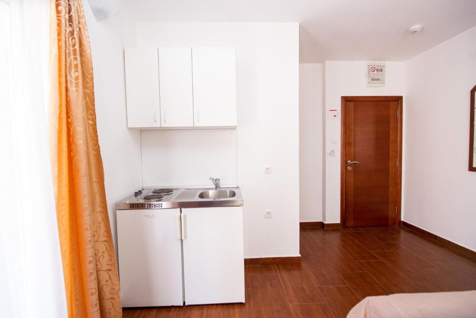 Ferienwohnung Ipera Budva Exterior foto